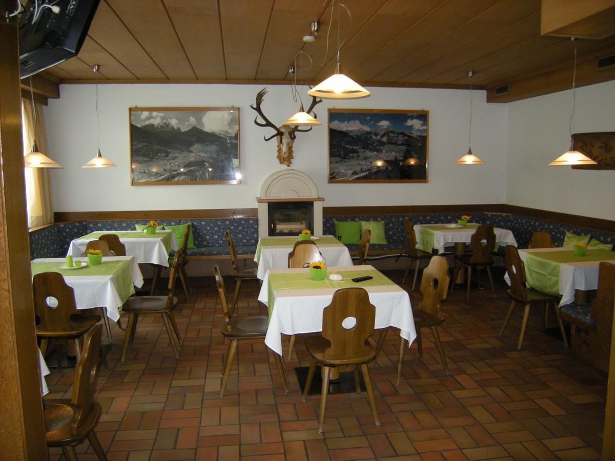 Sporthotel Enrosadira Campitello di Fassa Exterior foto